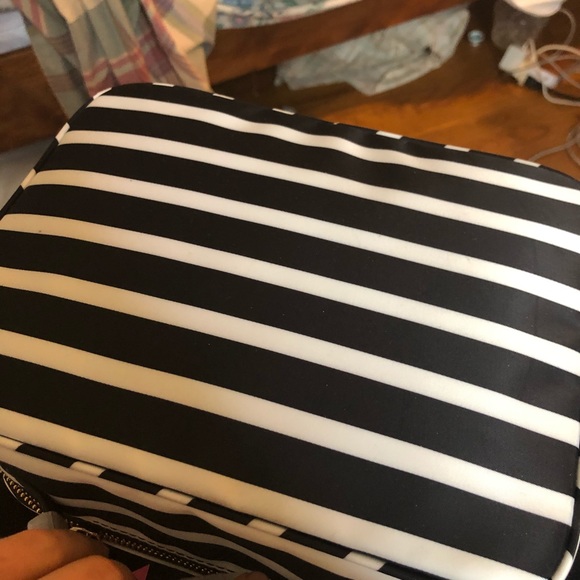 Kate spade travel cosmetic bag - Picture 2 of 4